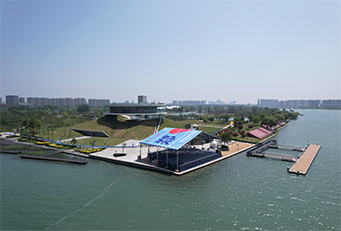 郑州华熠篷房为2023-F1摩托艇世界锦标赛提供篷房搭建服务
