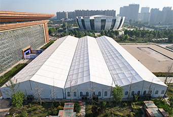 河南华熠篷房租赁公司为清丰绿色家居博览会提供数万平篷房搭建服务